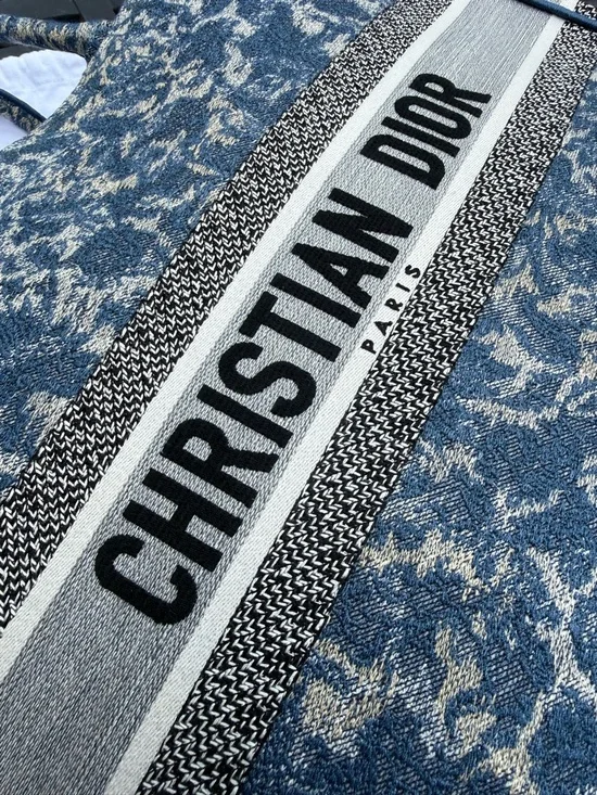 💯 Dior Brocart Motif Book Tote Bag - Picture 16 of 16